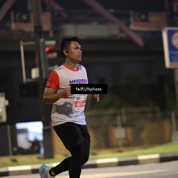 Runner Photo 4698085
