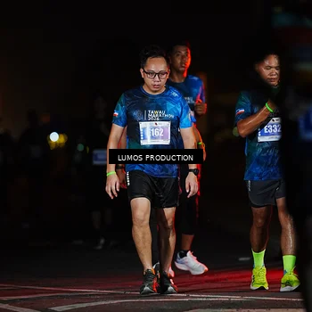 Runner Photo 4698117