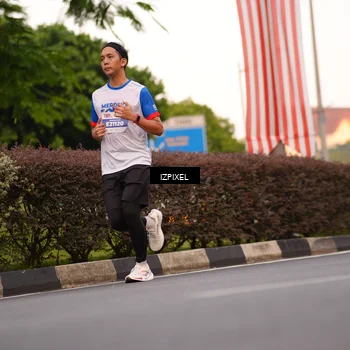 Runner Photo 4698133