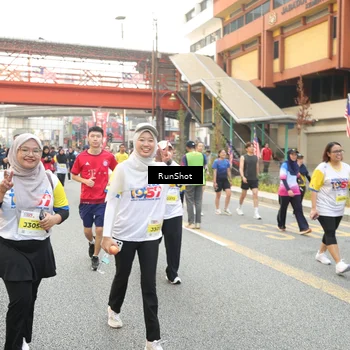 Runner Photo 4698141