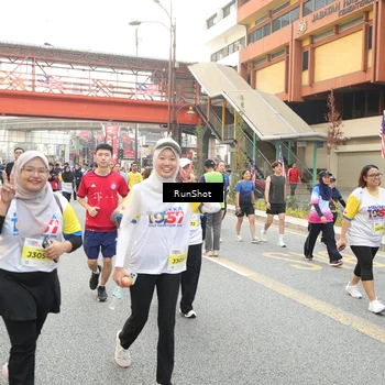 Runner Photo 4698170