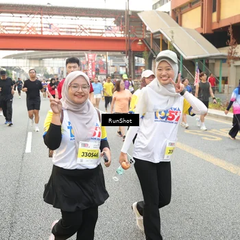 Runner Photo 4698173