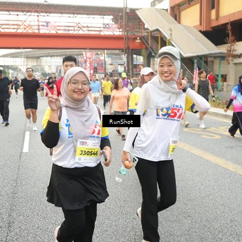 Runner Photo 4698182