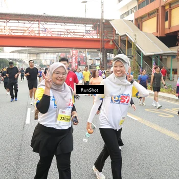 Runner Photo 4698206