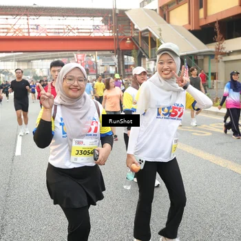 Runner Photo 4698260