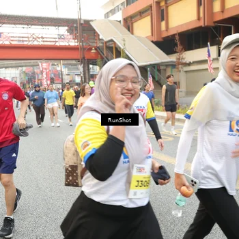 Runner Photo 4698273