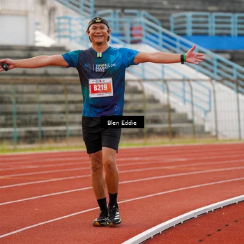 Runner Photo 4698296