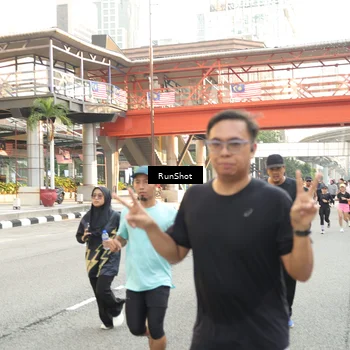 Runner Photo 4698332