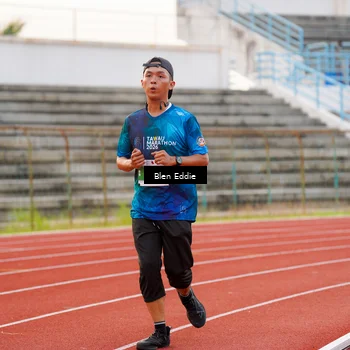 Runner Photo 4698335