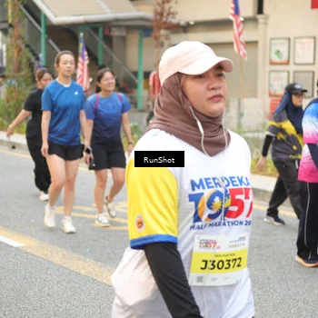 Runner Photo 4698338