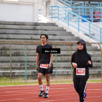 Runner Photo 4698350