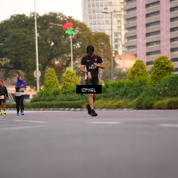 Runner Photo 4698351