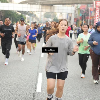 Runner Photo 4698386