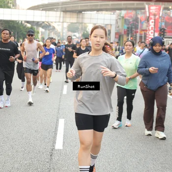 Runner Photo 4698392