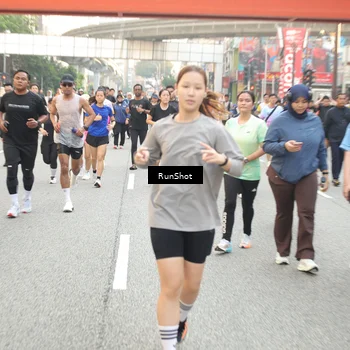 Runner Photo 4698402