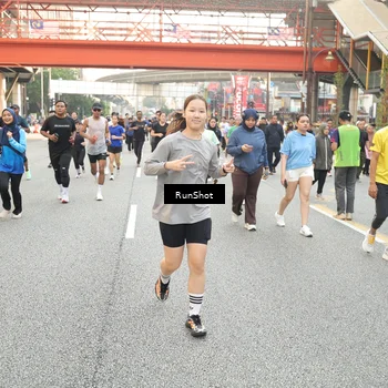 Runner Photo 4698430