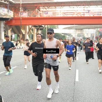 Runner Photo 4698542