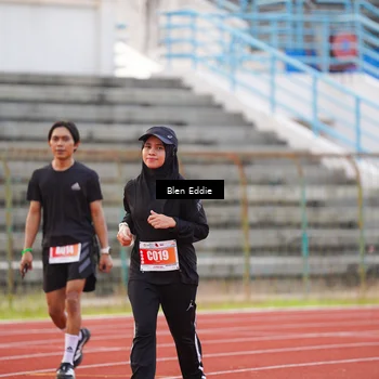Runner Photo 4698573