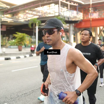 Runner Photo 4698616
