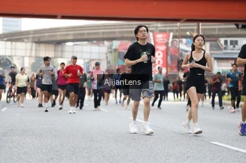 Runner Photo 4698635