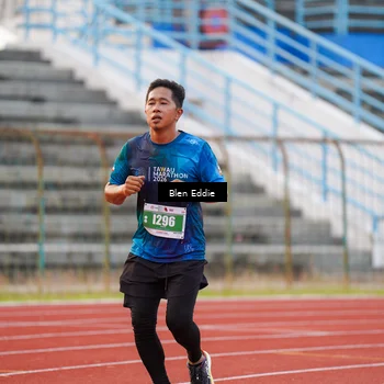 Runner Photo 4698673