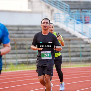 Runner Photo 4698674