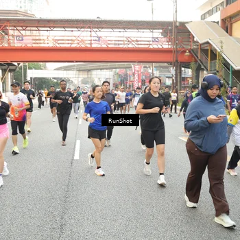 Runner Photo 4698678