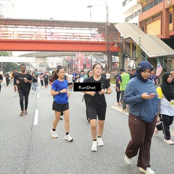 Runner Photo 4698691