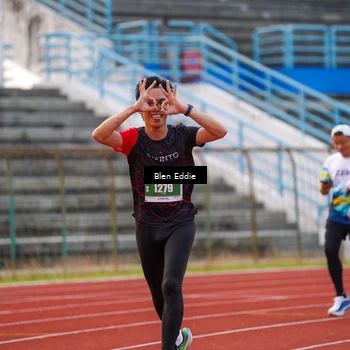 Runner Photo 4698734