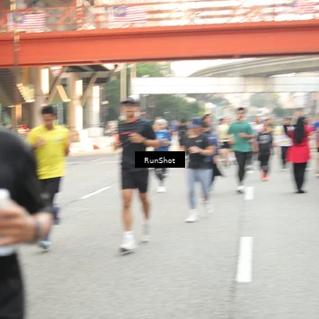 Runner Photo 4698845