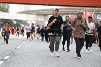 Runner Photo 4698899