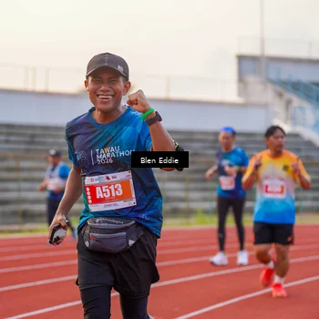 Runner Photo 4698912