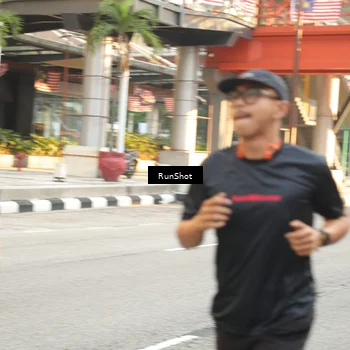 Runner Photo 4698917