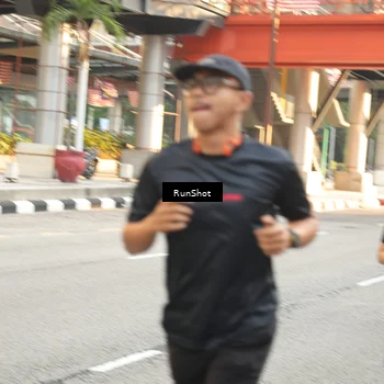 Runner Photo 4698923