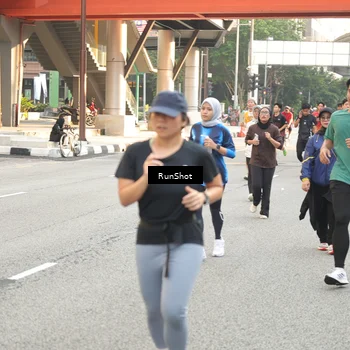 Runner Photo 4698945