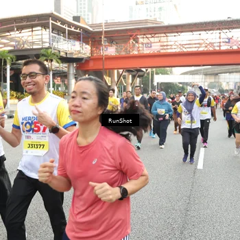Runner Photo 4698969