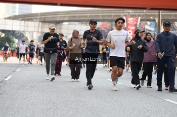 Runner Photo 4699068