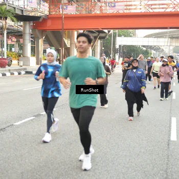 Runner Photo 4699071