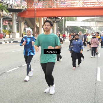 Runner Photo 4699072