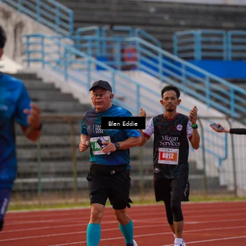 Runner Photo 4699079