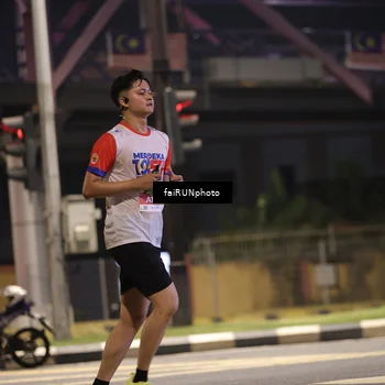 Runner Photo 4699093