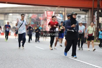Runner Photo 4699107