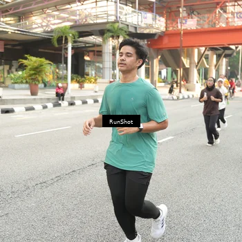 Runner Photo 4699131