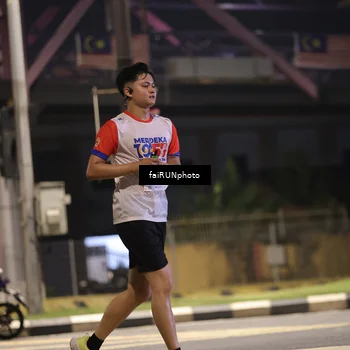 Runner Photo 4699156