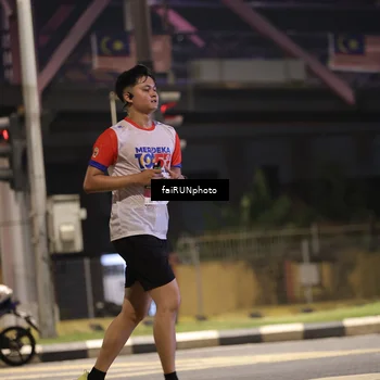 Runner Photo 4699261