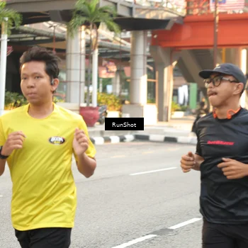 Runner Photo 4699304