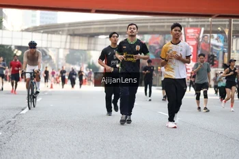 Runner Photo 4699312
