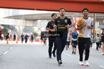 Runner Photo 4699342