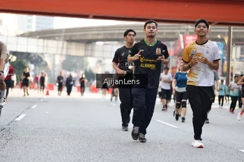 Runner Photo 4699345