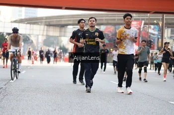Runner Photo 4699346